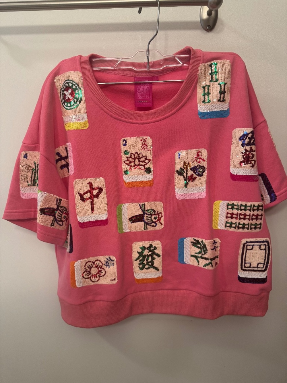 Queen of Sparkles Pink Sequin Mahjong Tile Sweatshirt Top Size Small